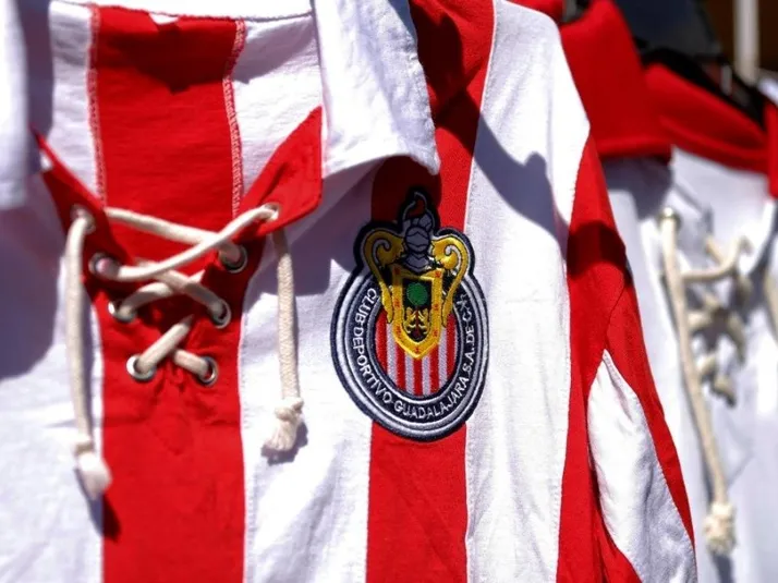Problema de Chivas con derechos de TV complica calendario del Clausura