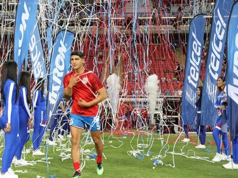 Así despidió Chivas a Alan Pulido tras confirmarse su venta