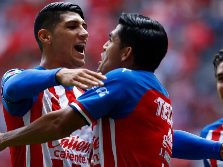 El último galardón para Alan Pulido en Chivas