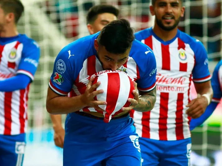 Alexis Vega también será papá y de una niña