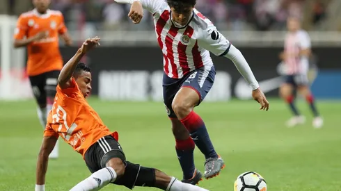 El delantero habría definido su regreso al Rebaño Sagrado para ser titular tras la salida de Alan Pulido