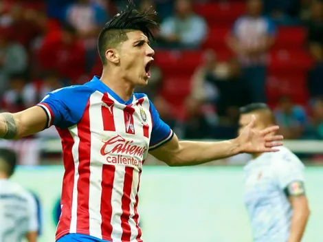 Chivas felicitó a Pulido por quedar campeón de goleo