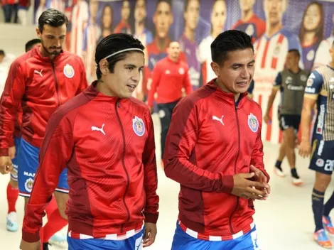 "Chofis" se reúne con "Pocho" Guzmán para convencerlo de volver a Chivas