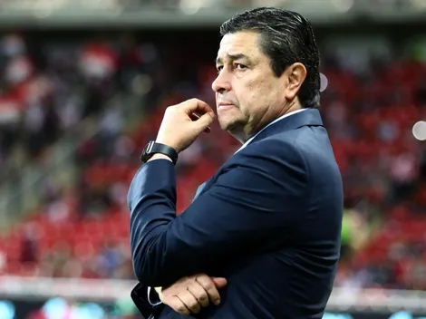 "Dirigir a Chivas es una ilusión que tenemos todos los técnicos": Tena