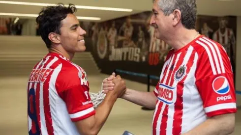 Omar Bravo se convirtió en el líder goleador en la historia de Chivas durante la era Vergara