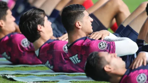 La plantilla del Rebaño Sagrado sufrió este martes cerca de una decena de ausencias entre lesionados y convocados al Tri