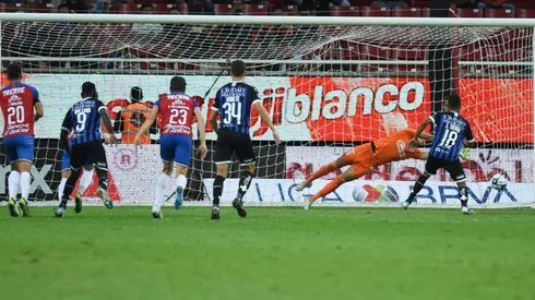 "Toño" Rodríguez fue destacado tras evitar un gol de penal de Querétaro