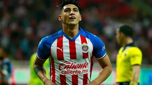 Alan Pulido marcha segundo en la tabla de goleadores