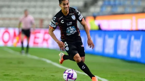 El mediocampista llegaría junto con Víctor Guzmán al Redil el próximo año