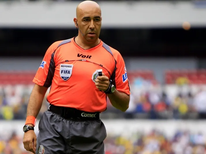 Revelan polémico cambio en el VAR del Chivas vs Quéretaro