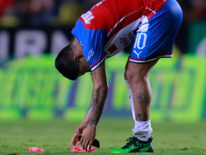 Video | El fallo de "Chofis" que terminó en gol de Toluca