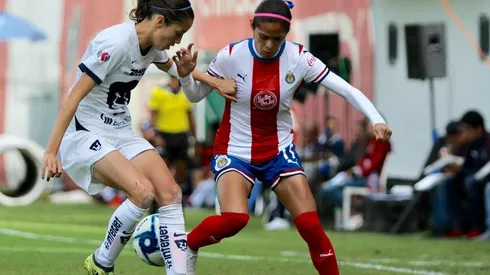 Chivas rescata un empate ante Pumas y acaricia la clasificación