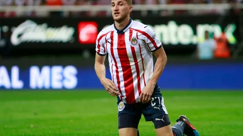 El central rojiblanco aseguró que la crisis que atraviesa el club genera los cambios que propone Ricardo Peláez