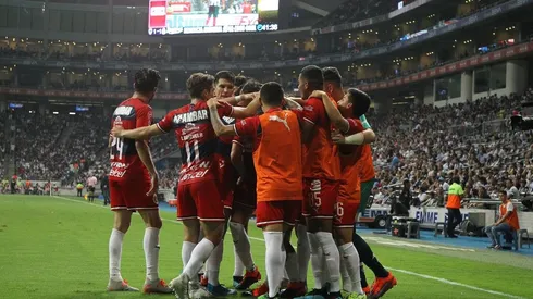 Los rojiblancos urgen de un triunfo para acabar con la racha de 14 fechas en Liga MX sin ganar como visitante