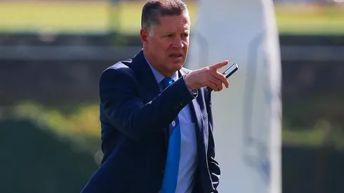 El ex directivo de Cruz Azul se presentó este lunes para inspeccionar el Estadio Akron