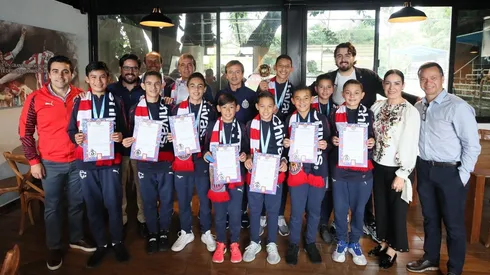 La categoría Sub-13 homenajeada por la directiva