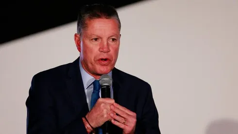 Ricardo Peláez desmiente opciones concretas de Chivas.