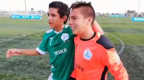 El guardameta del Rebaño Sagrado terminó el partido y no pudo controlar su emoción