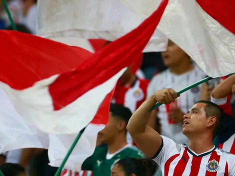 Serenata de la afición de Chivas en Sacramento