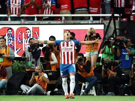 Pulido entre los goleadores de Chivas en torneos cortos