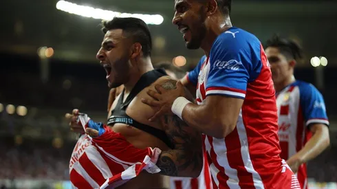 Vega anotó el único tanto del Clásico Tapatío en el Estadio Akron