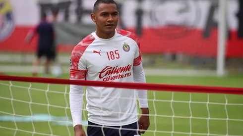 El central emergió por segunda ocasión en lugar de Oswaldo Alanís y mostró solidez junto a Briseño