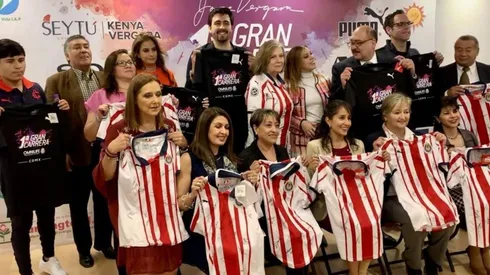 Profesora sorprende a sus alumnos con pregunta de Chivas en un examen