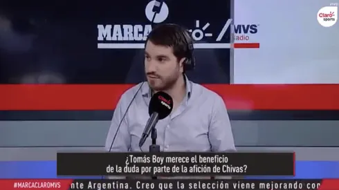 Nicolás Romay, conduciendo Marca Claro.
