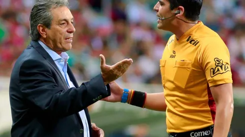 El estratega rojiblanco comparó su gestión con el comienzo del español Josep Guardiola en Bayern de Múnich