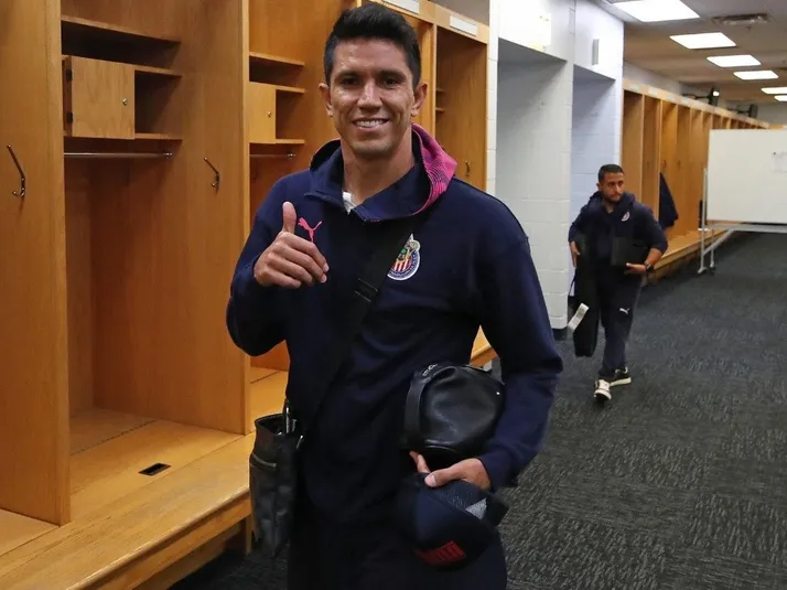 Molina fue el gran ausente en la práctica de Chivas