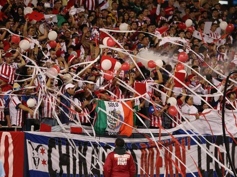 Ambientazo "chivahermano" gana el duelo en Chicago