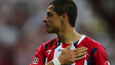 El mensaje de Chivas para Chicharito en las redes sociales