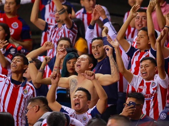 Quejas por insólitos precios de boletos para Cruz Azul vs Chivas