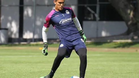 El guardameta suplente del Rebaño Sagrado aseguró que le ha brindado apoyo al titular "Toño" Rodríguez