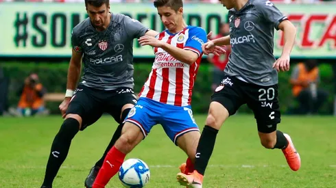 Los rojiblancos cedieron por los dos errores defensivos cometidos en la primera parte del partido en el Estadio Akron