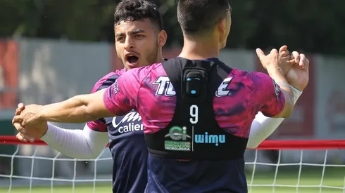 Vega ha mostrado mejor desempeño junto al resto del ataque rojiblanco que Peralta en este Apertura 2019