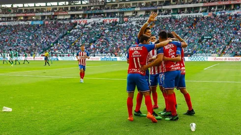 El delantero rojiblanco convirtió su cuarto tanto y tercero de penal en este Apertura 2019