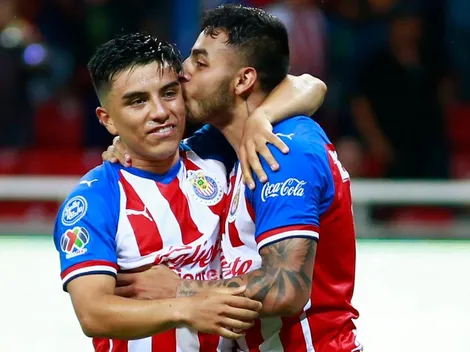Chivahermanos eligieron al sustituto de Michael Pérez en el once inicial
