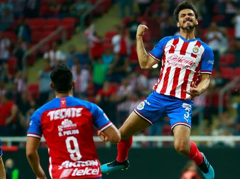 Alanís toma su turno y sella goleada de Chivas