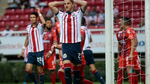 OFICIAL: Chivas confirmó el tiempo de recuperación de Hiram Mier