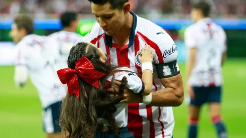 El capitán del Rebaño Sagrado invitó al padre de la pequeña seguidora rojiblanca a Verde Valle