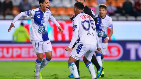 Erick Aguirre y Victor Guzmán jugaron este martes en Guadalajara frente al Atlas en la Copa MX