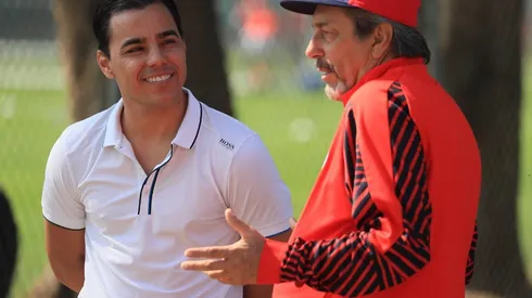 Omar Bravo visitó al Rebaño Sagrado en el comienzo de su pretemporada y adelantó que sería asistente en UdeG