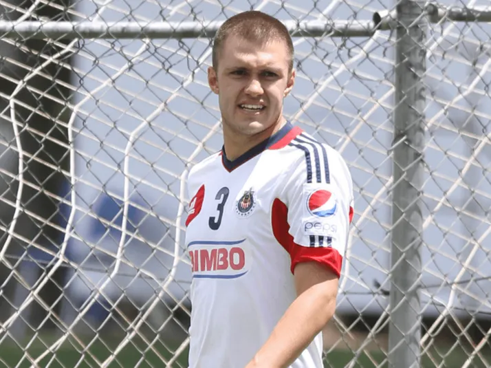 Kristian Álvarez fue oficializado como nuevo refuerzo del Salamanca de España