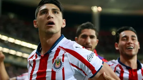 Alan Pulido presumió de la afición de Chivas