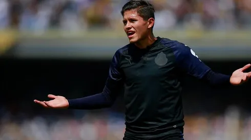 José Godínez en el partido de Chivas.