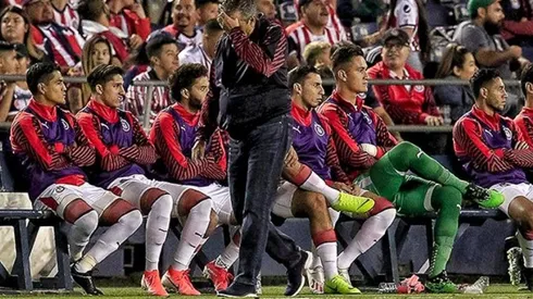 El entrenador acumula cinco derrotas y solo un triunfo en seis partidos oficiales