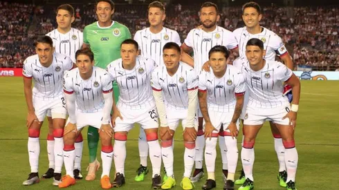 El Rebaño Sagrado contará con Oribe Peralta y Oswaldo Alanís como titulares