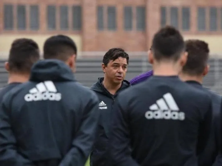River Plate ya entrena en Los Ángeles para su duelo con Chivas