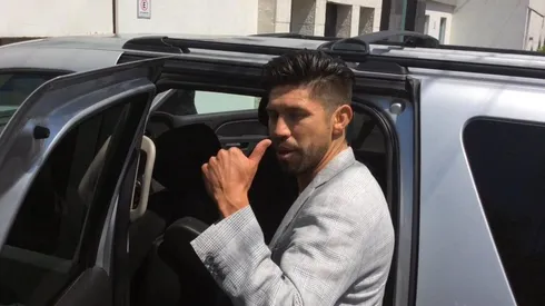 El experimentado delantero estuvo durante tres horas en la clínica Medyarthros para cumplir con las pruebas de rutina